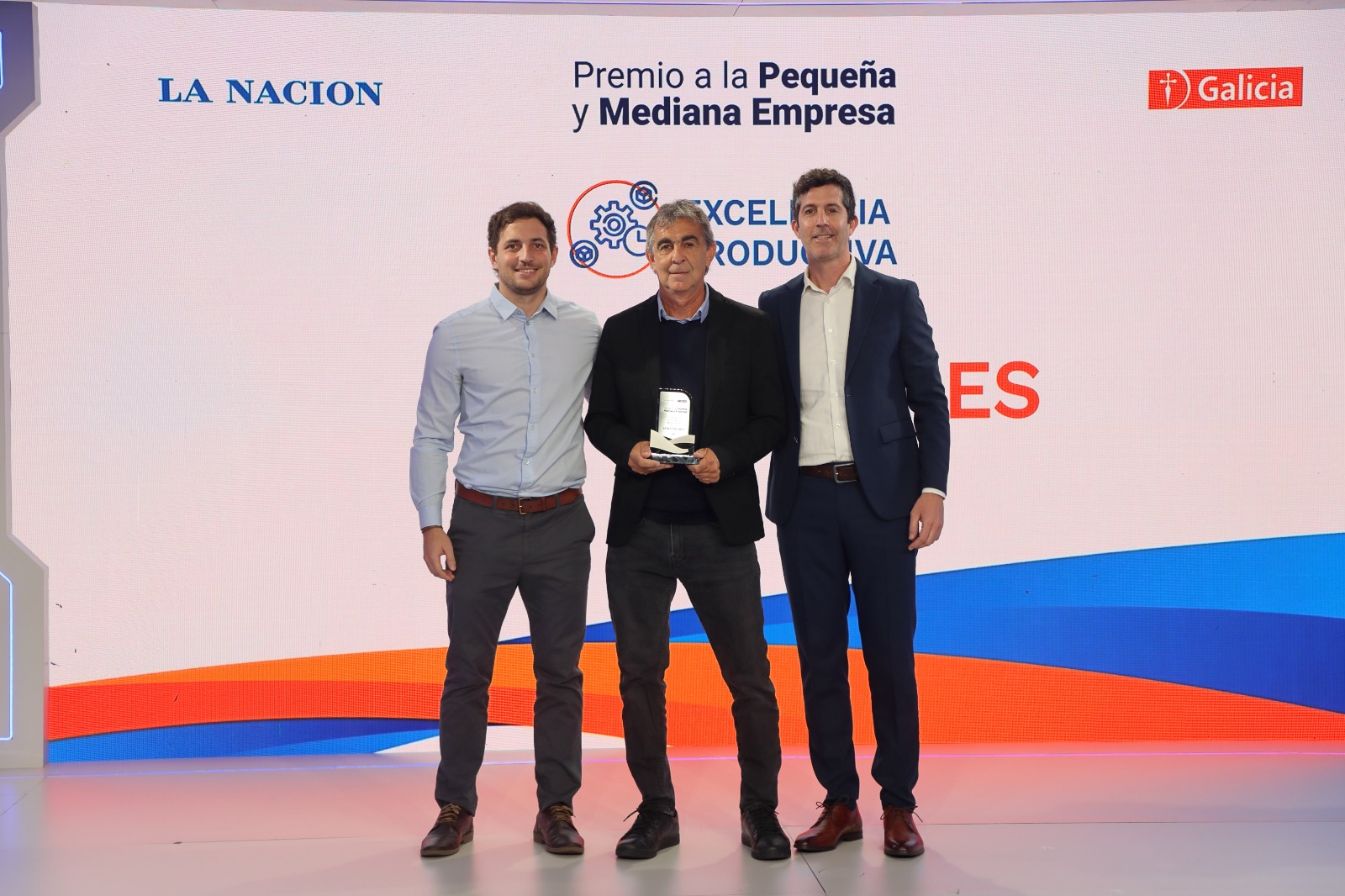 Balines Apolo recibió un premio nacional por su excelencia productiva