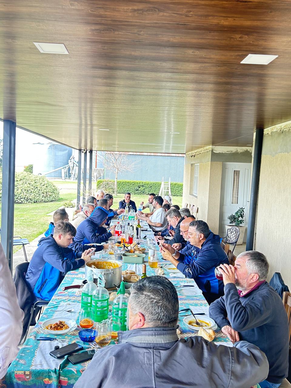 Campeones mundiales de billar pasaron por Justiniano Posse